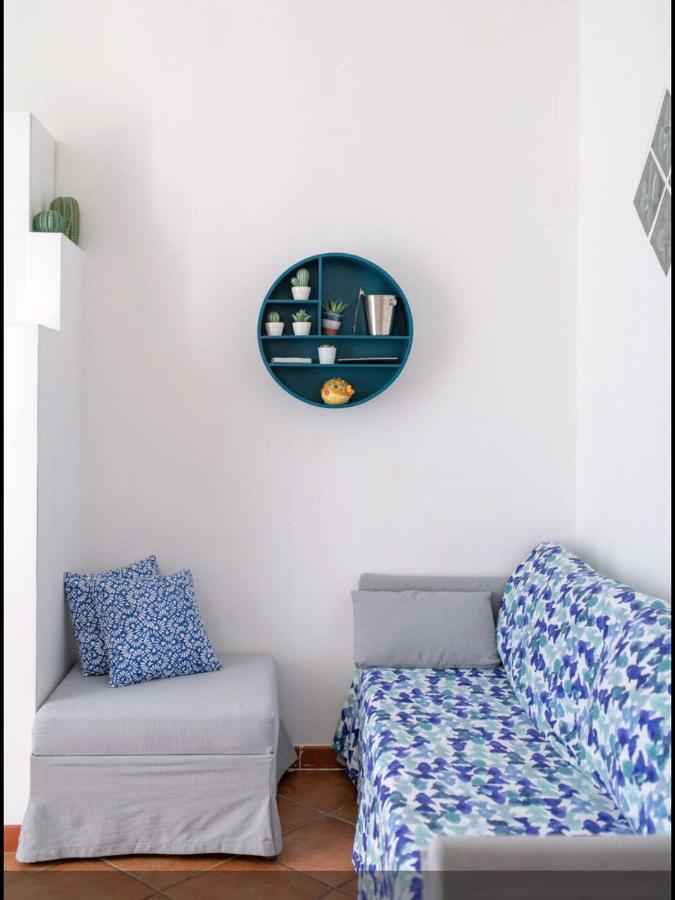 Il Posto Fisso Napoli Apartment Bagian luar foto